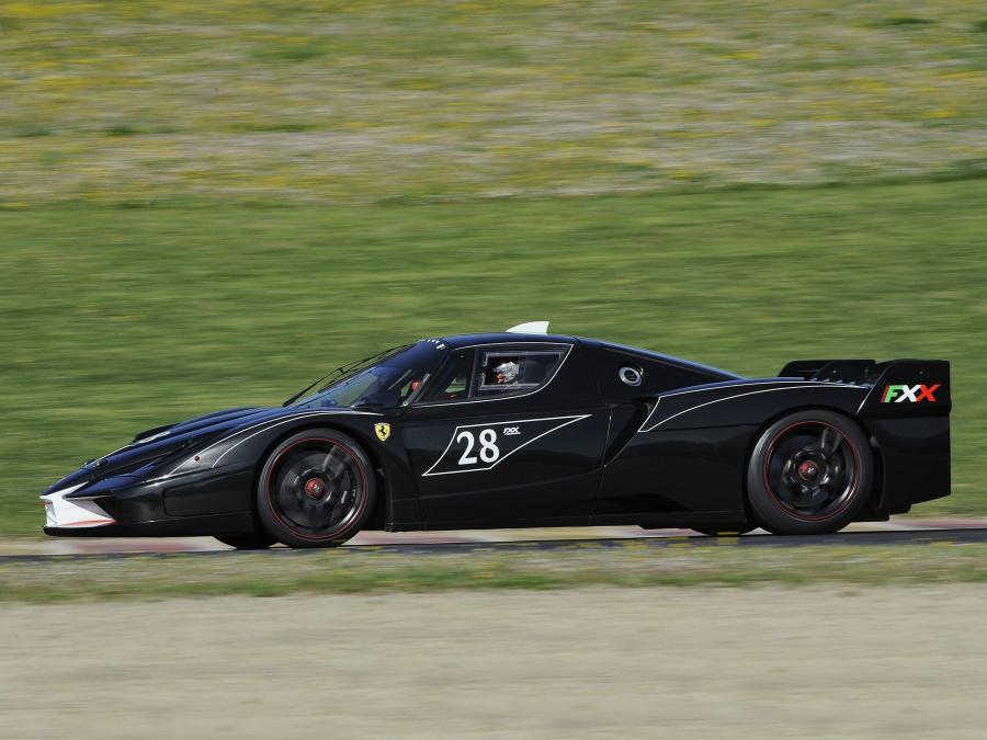  Ferrari FXX Evoluzione 2007 года  (фото 14 из 54)